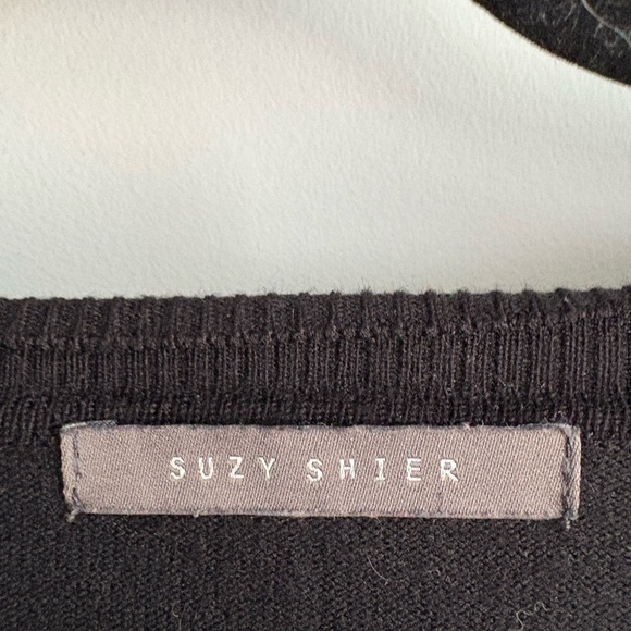 Black and Beige Argyle Cardigan - Picture 2 of 4